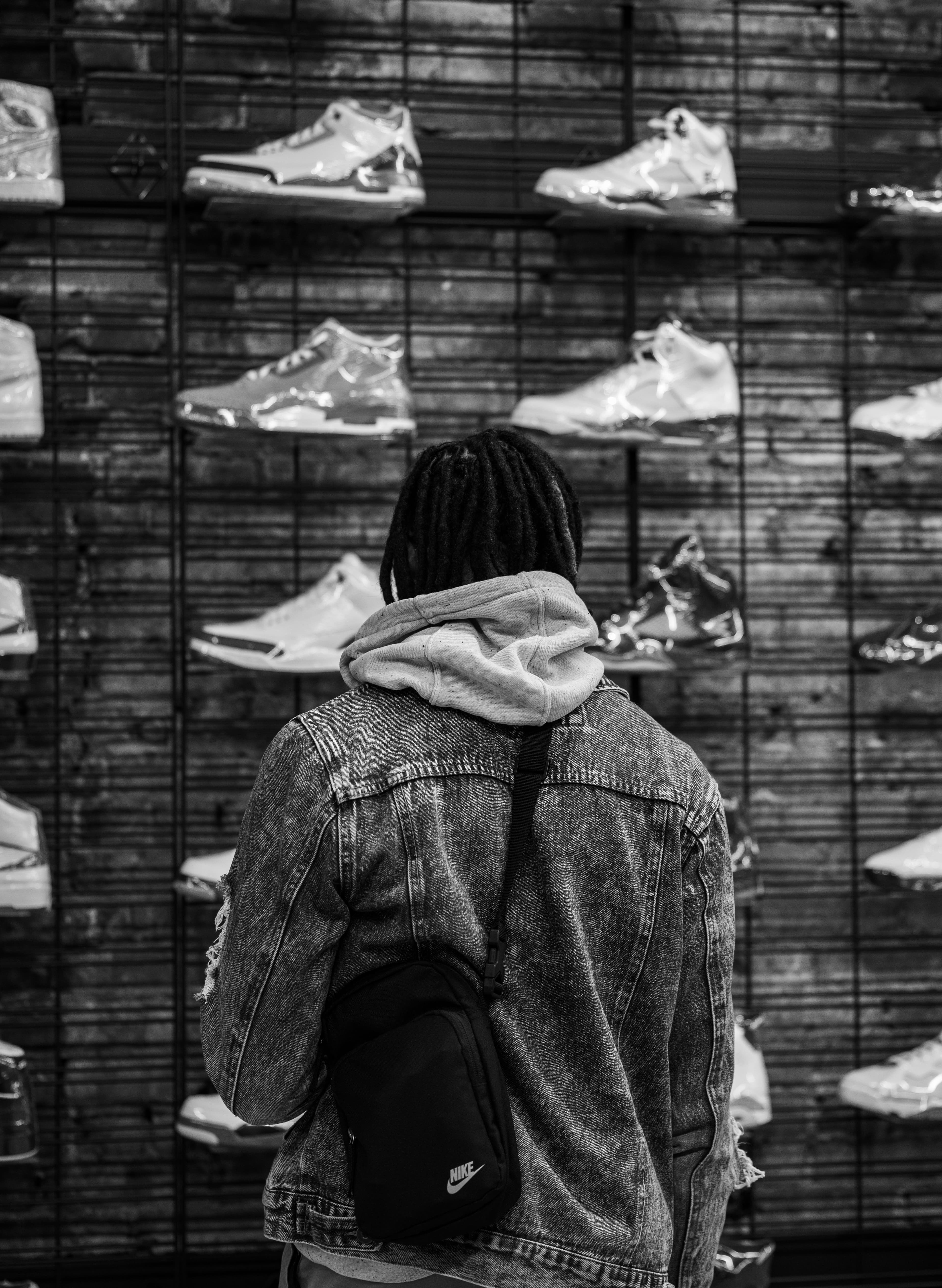 SOLE. sneakers